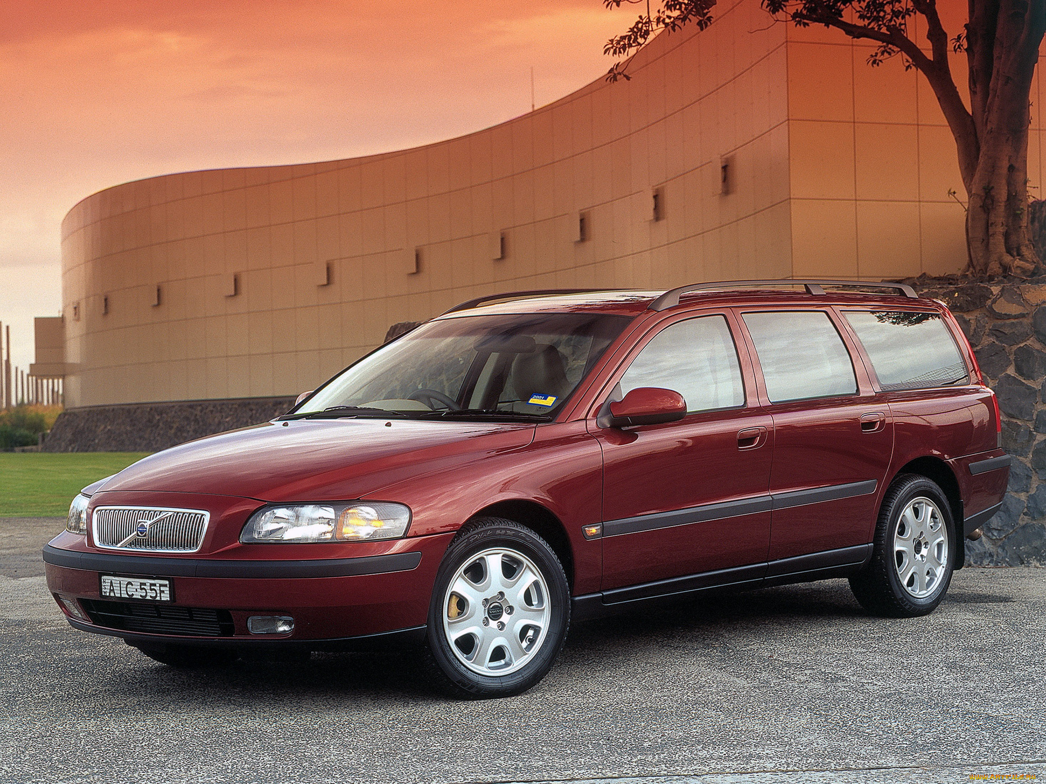2000 2 new. Volvo v70 2. Volvo v70r универсал. Volvo v70 r 1997. Volvo v70r 2000.